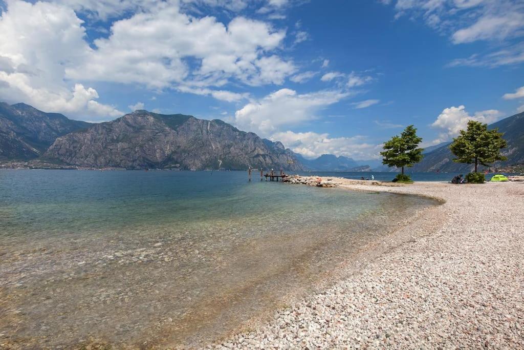Il Frantoio A Monte-Vicino Al Lago Малчезине Екстериор снимка